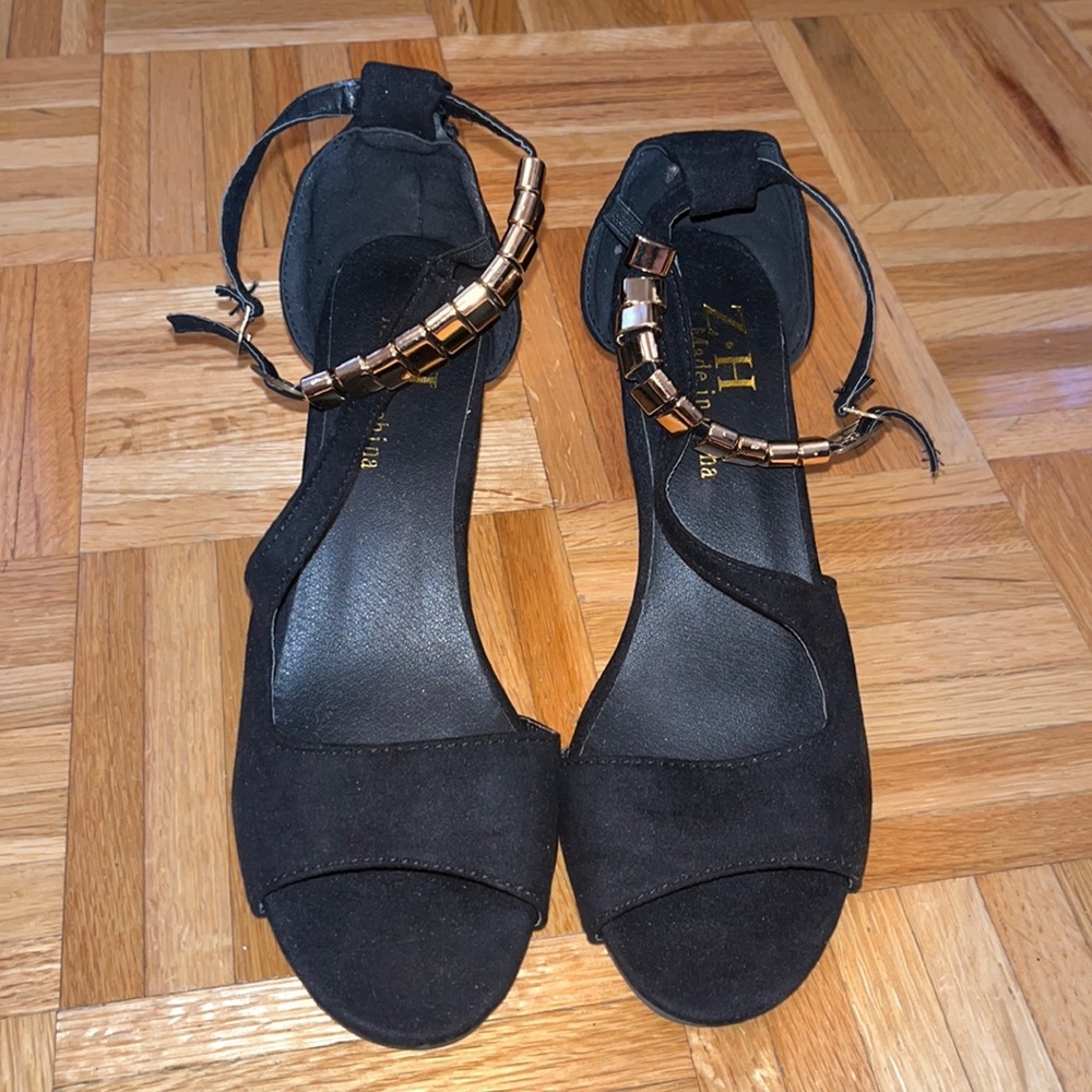Black heels
